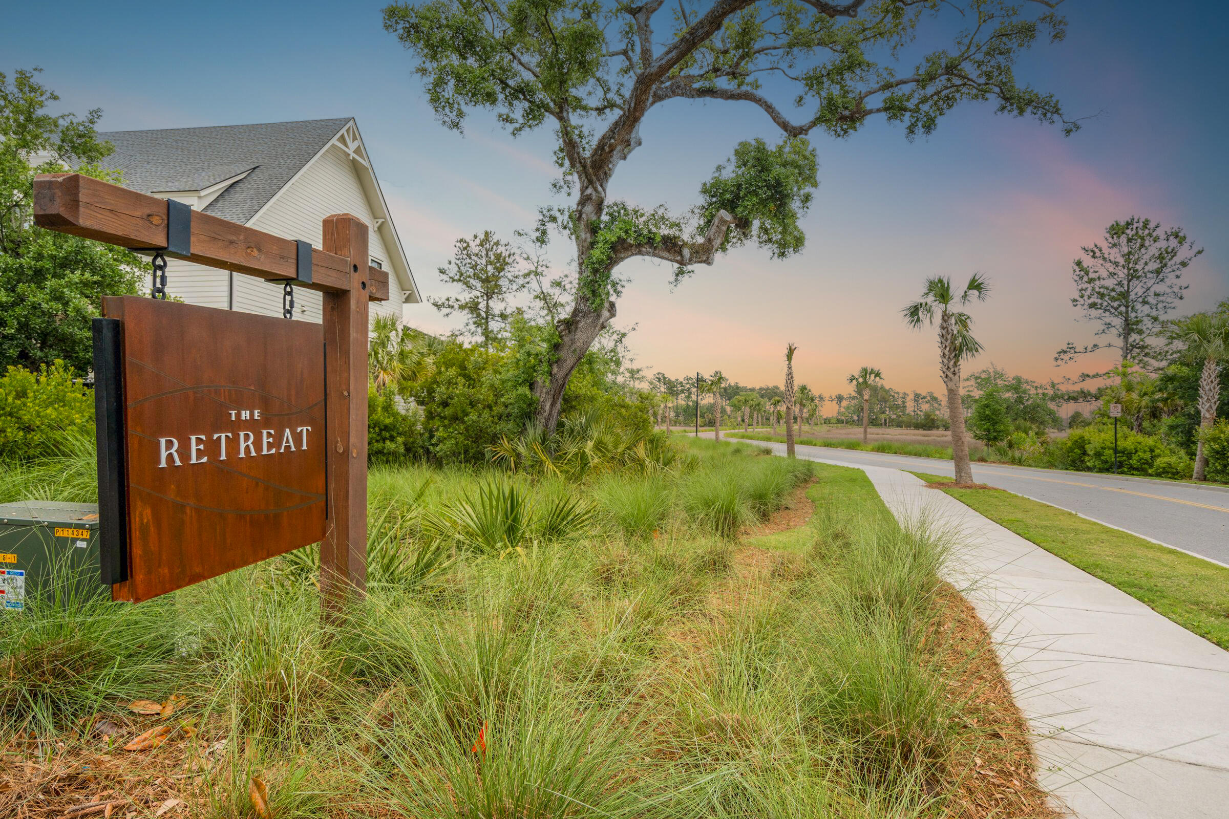 821 Roddin Street Charleston, SC 29492 - Photo 2 of 57 821 Roddin
