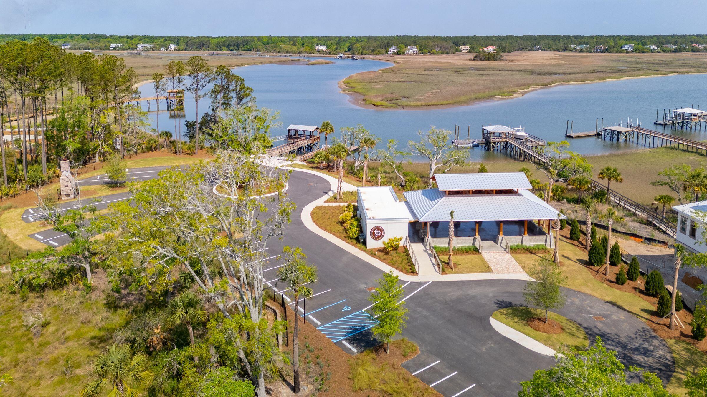 821 Roddin Street Charleston, SC 29492 - Photo 46 of 57 Fish Camp Amenity