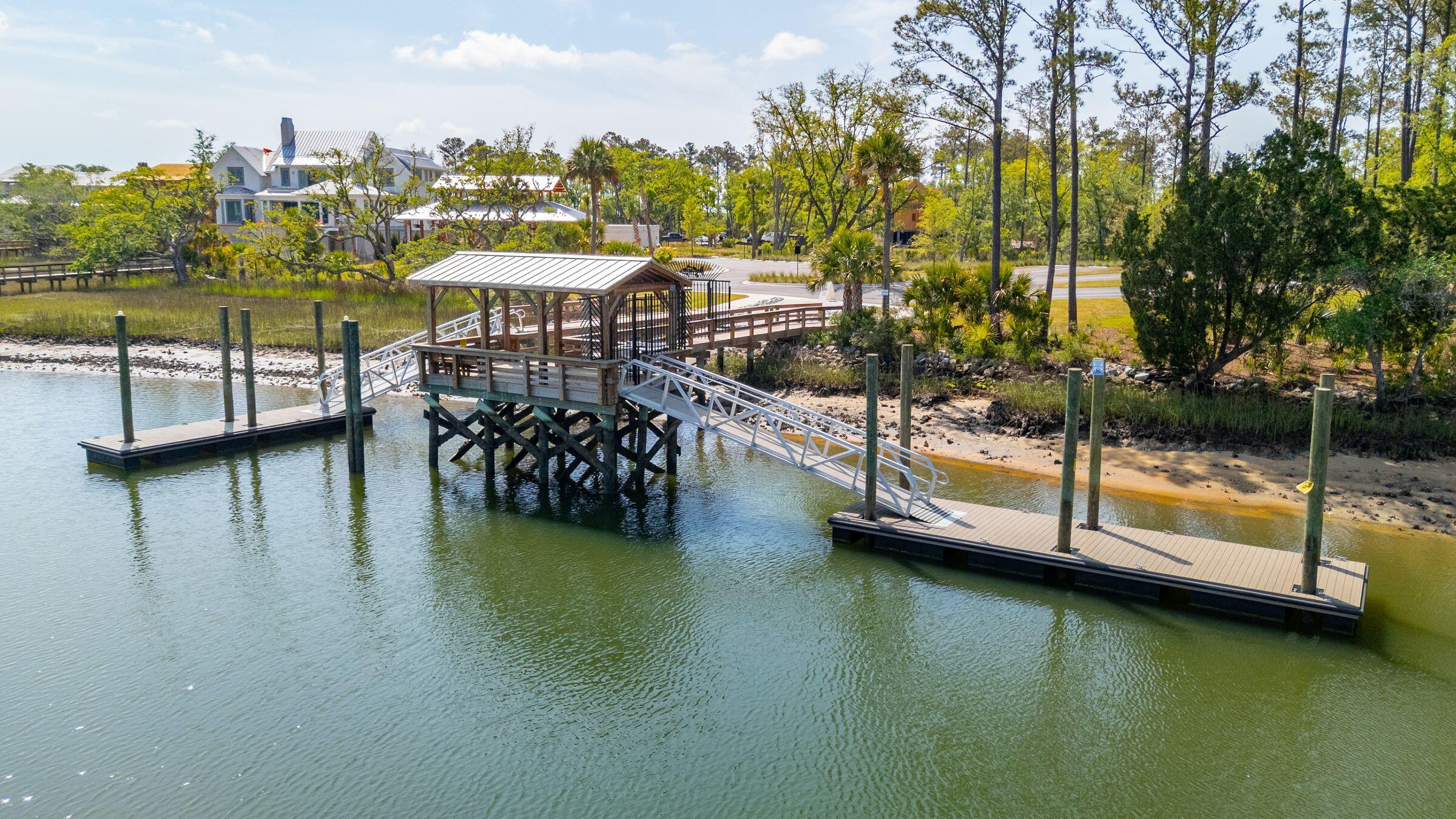 821 Roddin Street Charleston, SC 29492 - Photo 49 of 57 Fish Camp Amenity