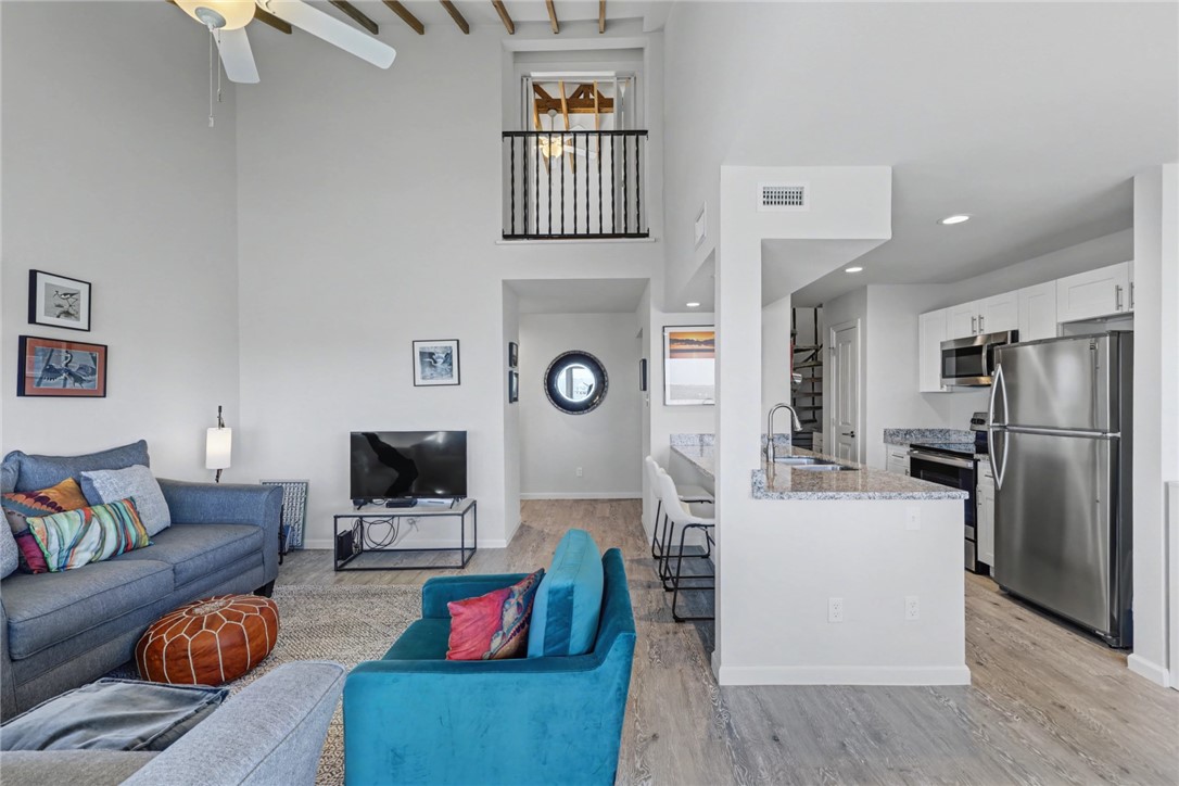 620 Fulton Beach Road, Unit 705 Rockport, TX 78382 - Photo 9 of 38 Gallery Image 9