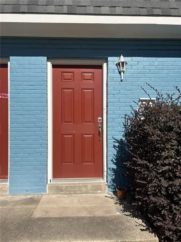 $2,200 | 3725 Lilac Lane, Metairie, LA 70001