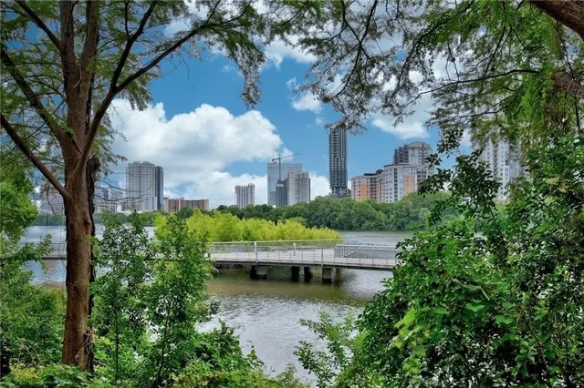 $2,500 | 500 East Riverside Drive, Unit 132, Austin, TX 78704