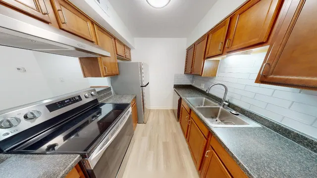 $2,500 | 500 East Riverside Drive, Unit 132, Austin, TX 78704