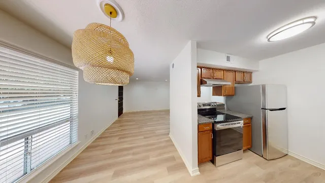 $2,500 | 500 East Riverside Drive, Unit 132, Austin, TX 78704