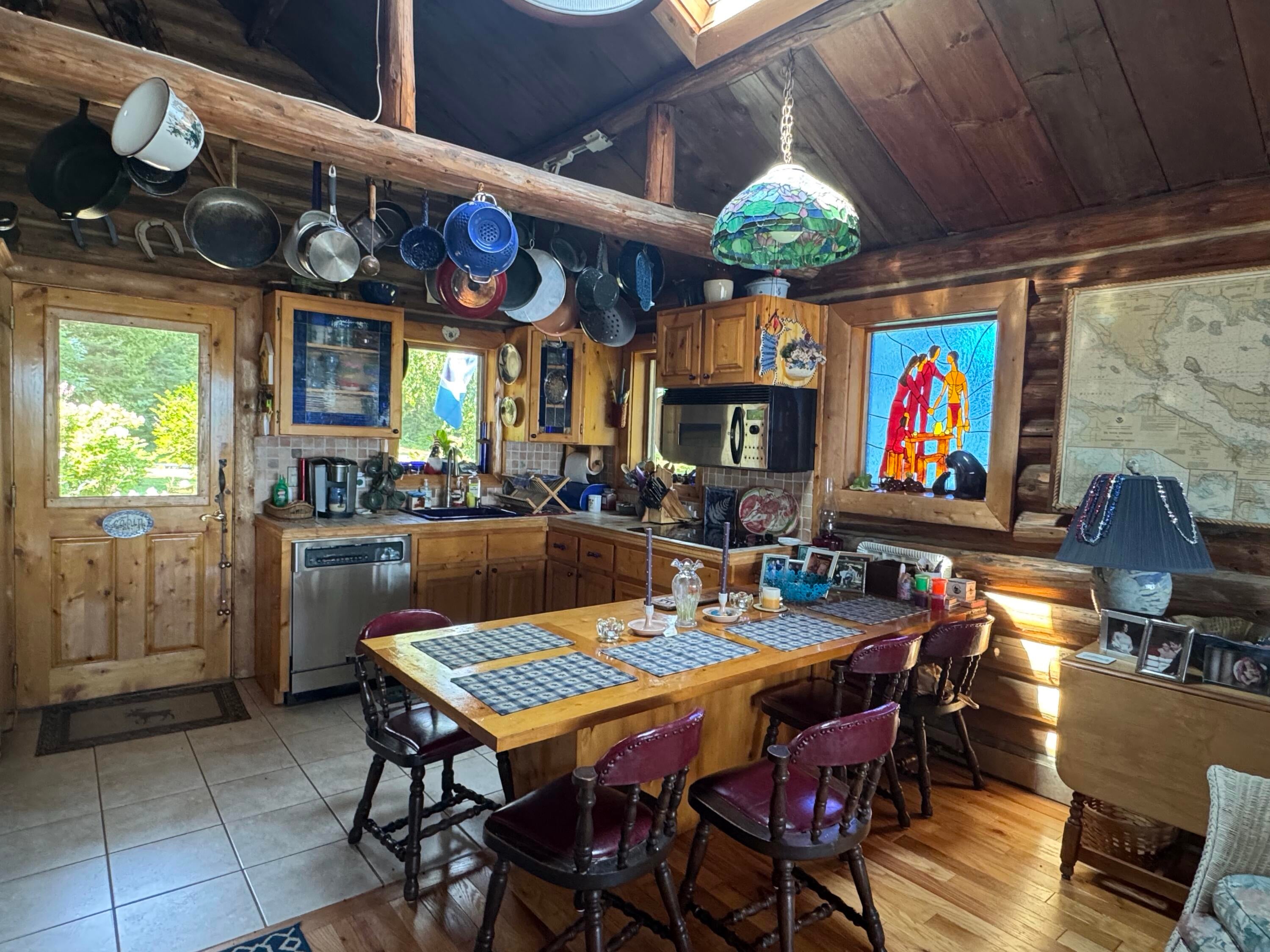 173 Horseshoe Bay Road St. Ignace, MI 49781 - Photo 15 of 48 Gallery Image 15