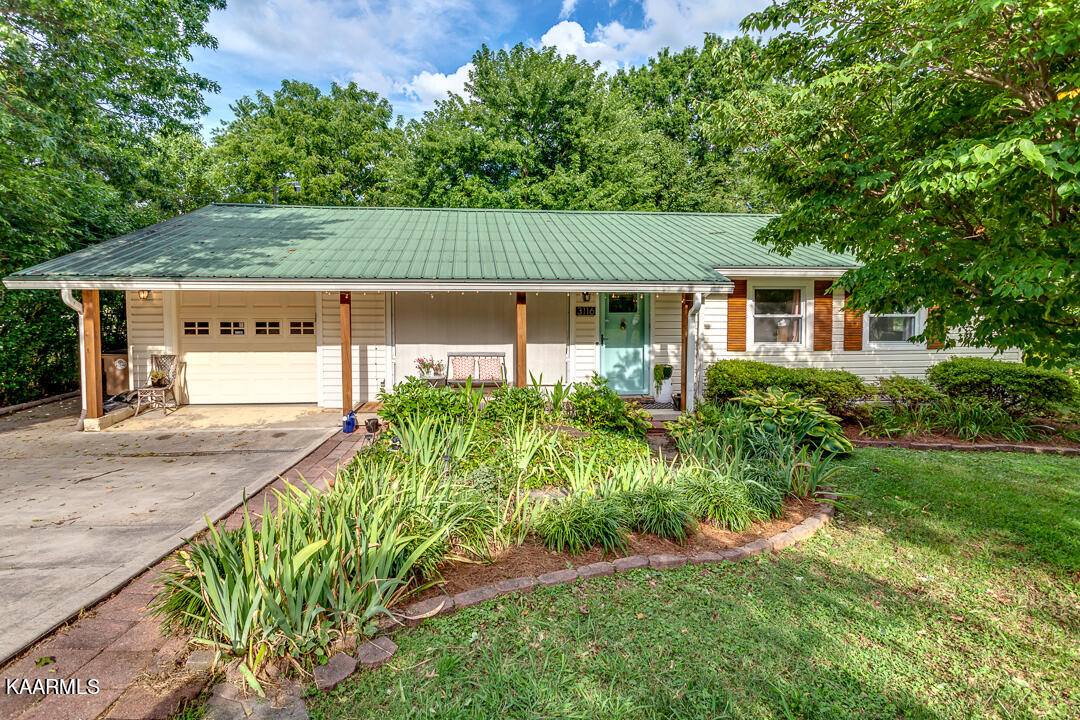 3116 Silverwood Road Knoxville, TN 37921 - Photo 1 of 29 3116 Silverwood Rd