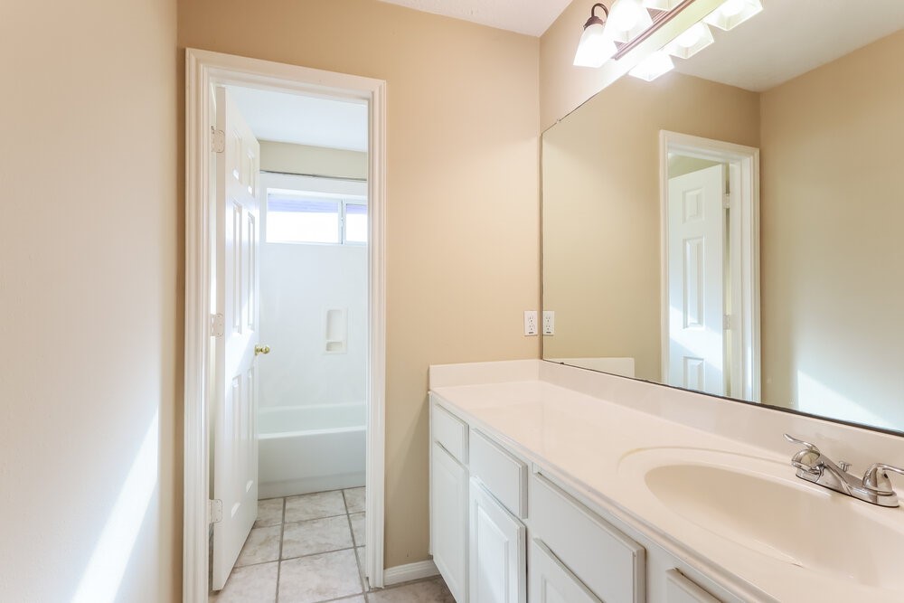 3223 Spring Ranch Lane Spring, TX 77388 - Photo 10 of 16