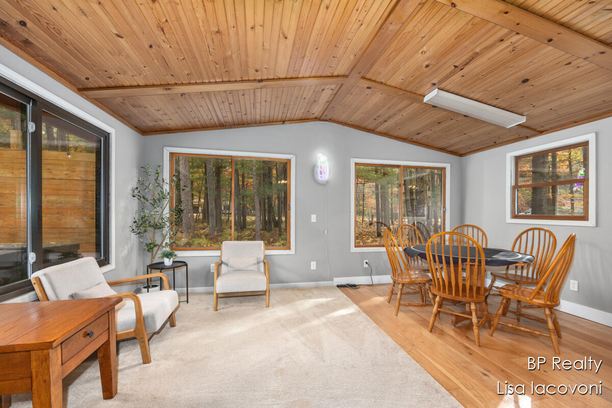 9103 Walnut Grove Stanwood, MI 49346 - Photo 13 of 36 IMG_1011