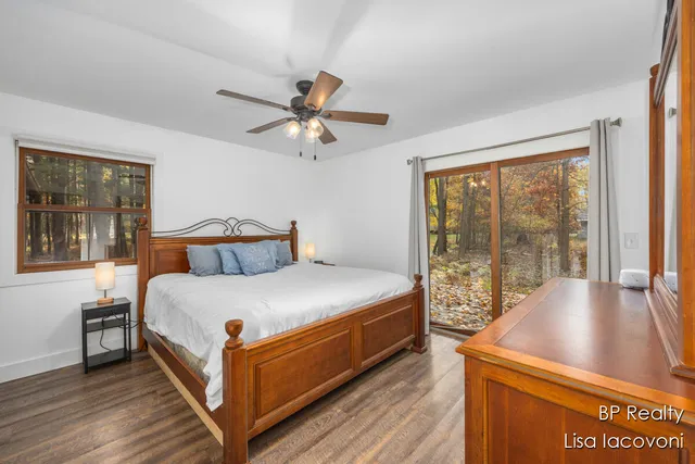 $329,900 | 9103 Walnut Grove, Stanwood, MI 49346