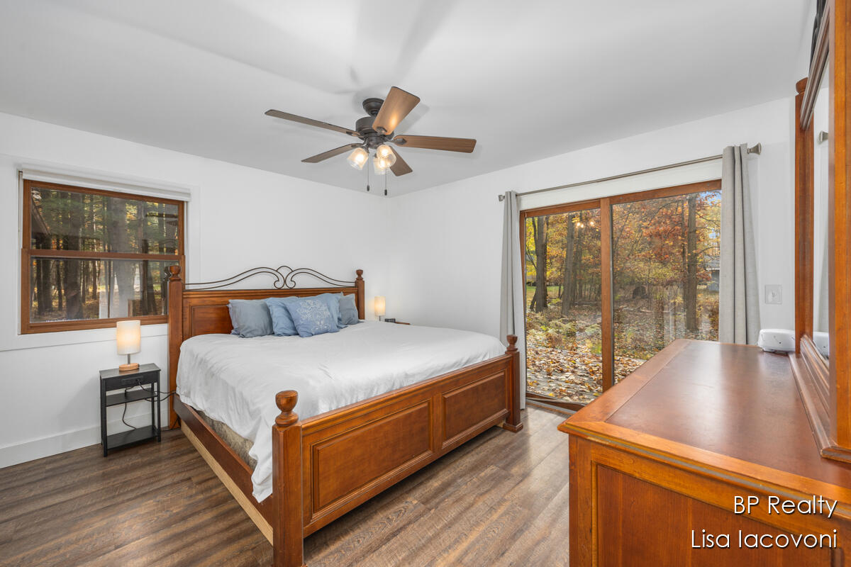 9103 Walnut Grove Stanwood, MI 49346 - Photo 14 of 36 IMG_1012