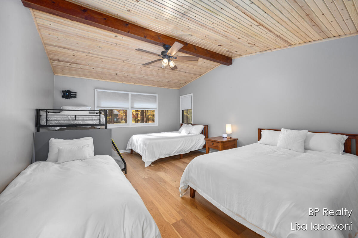 9103 Walnut Grove Stanwood, MI 49346 - Photo 18 of 36 IMG_1016