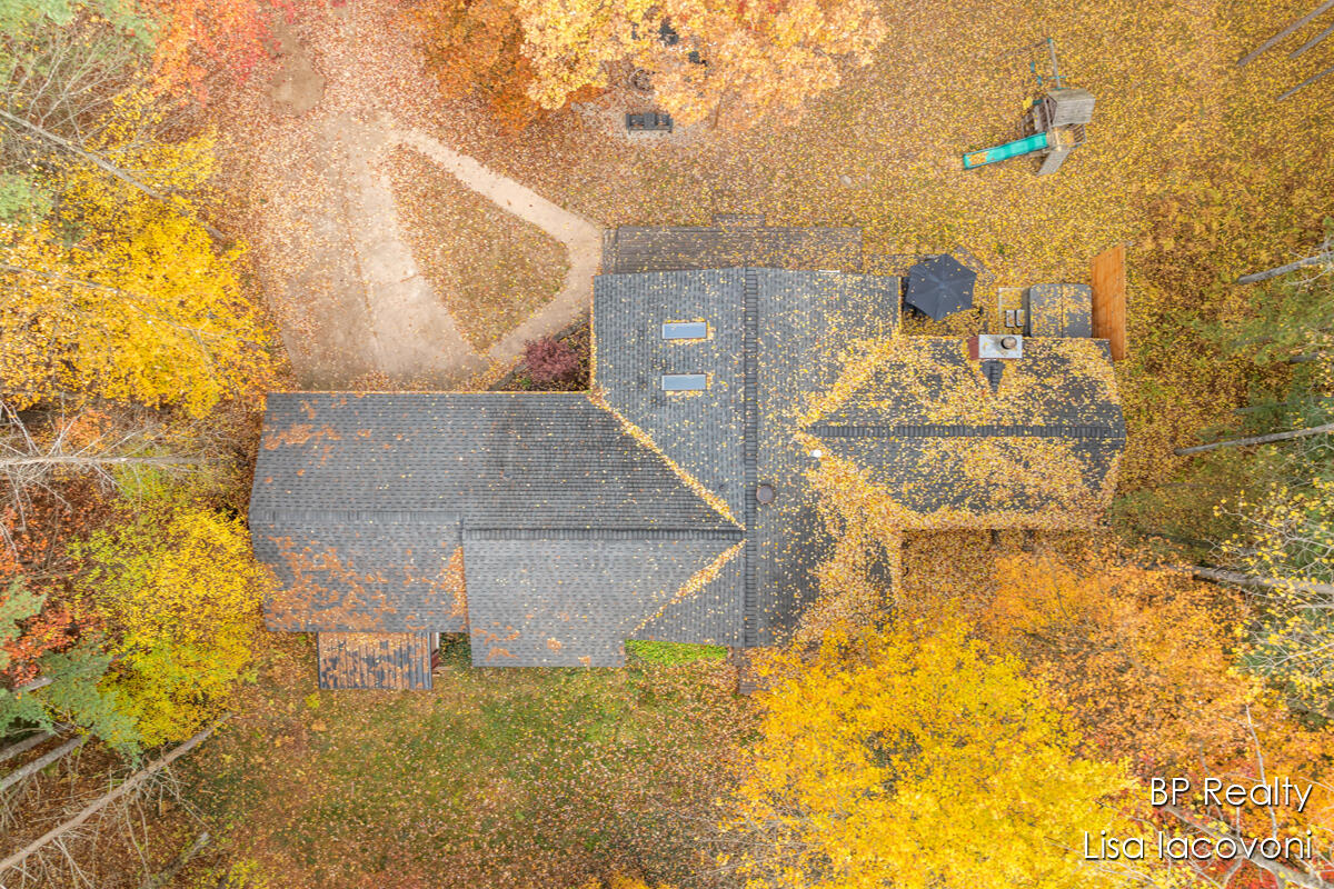 9103 Walnut Grove Stanwood, MI 49346 - Photo 27 of 36 IMG_1022