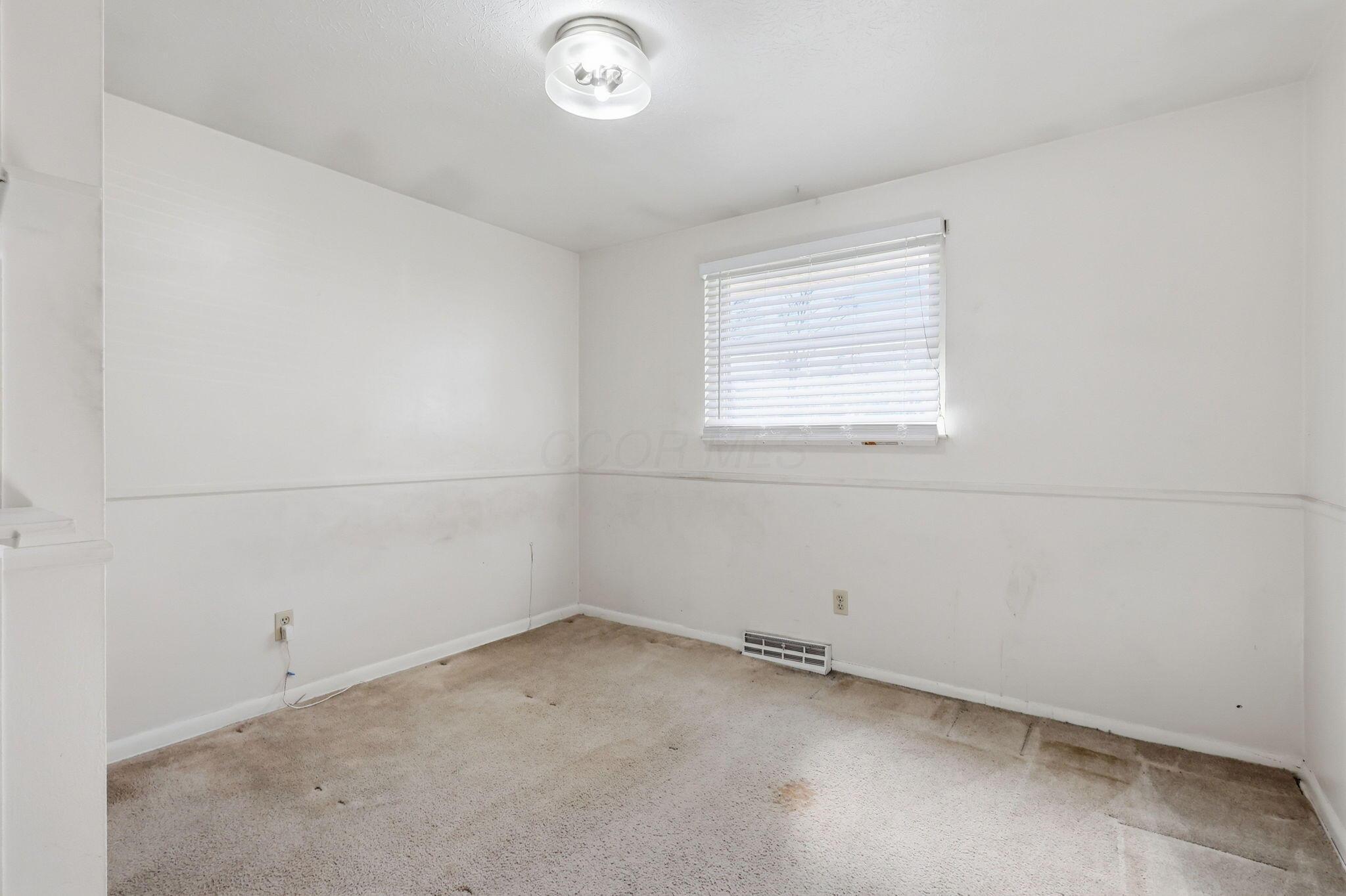 6050 Karl Road Columbus, OH 43229 - Photo 29 of 52 29-web-or-mls-G02A1766