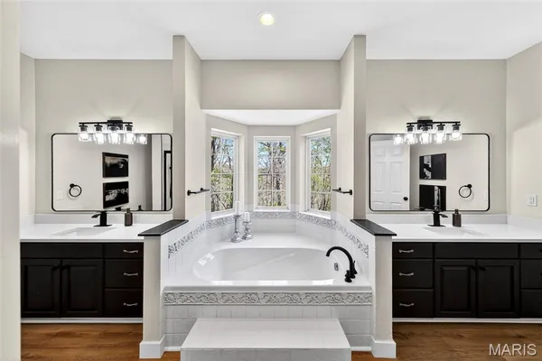 $850,000 | 5033 Fischer Way, Imperial, MO 63052