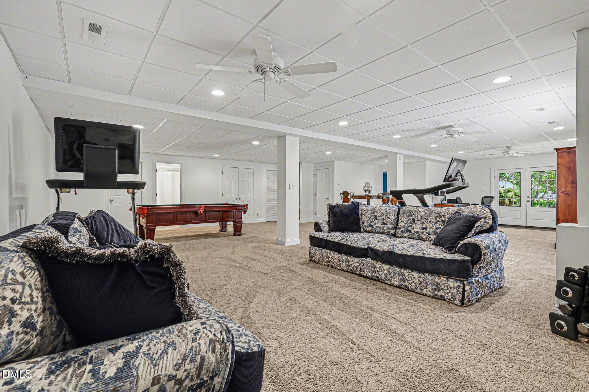 9600 Heathermill Lane Raleigh, NC 27617 - Photo 35 of 54 030_file_7633
