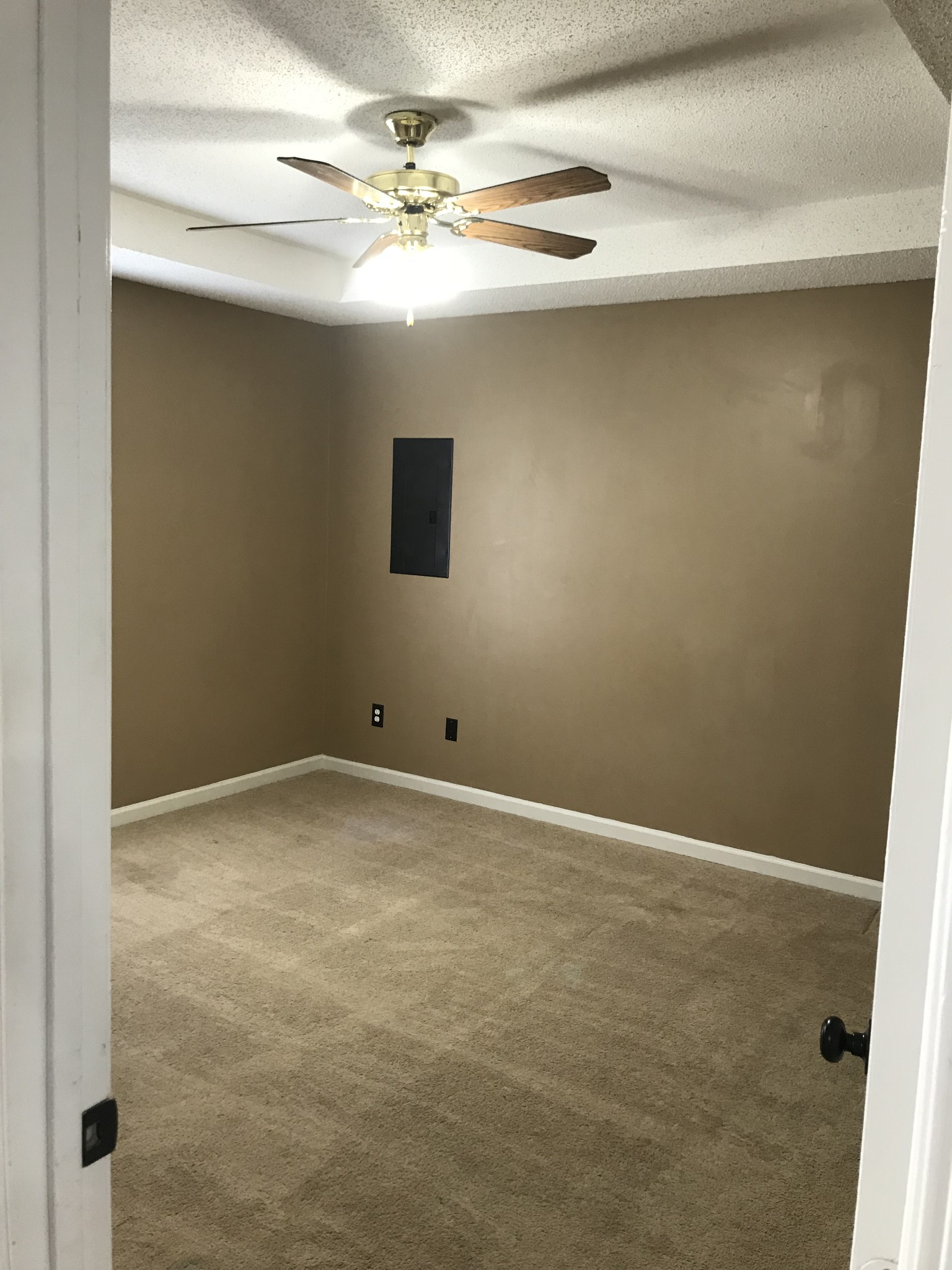 200 Rusty Drive Oak Grove, KY 42262 - Photo 7 of 8 a view of an empty room