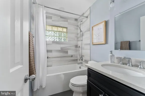 $640,000 | 6601 Cavalier Drive, Alexandria, VA 22307