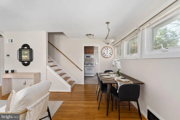 $640,000 | 6601 Cavalier Drive, Alexandria, VA 22307