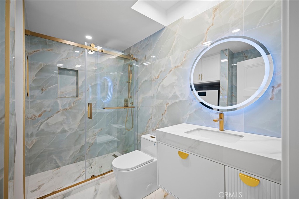1401 Valley View Road, Unit 329 Glendale, CA 91202 - Photo 25 of 41 Gallery Image 25