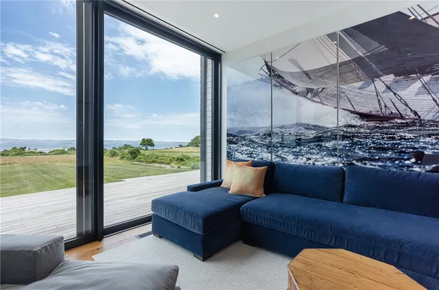 $6,995,000 | 451 Seapowet Avenue, Tiverton, RI 02878