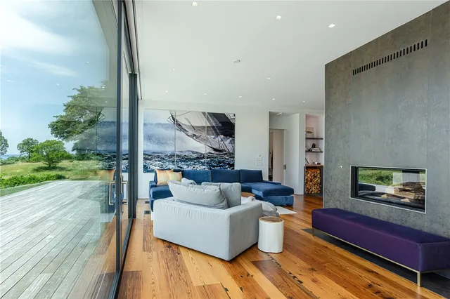 $6,995,000 | 451 Seapowet Avenue, Tiverton, RI 02878