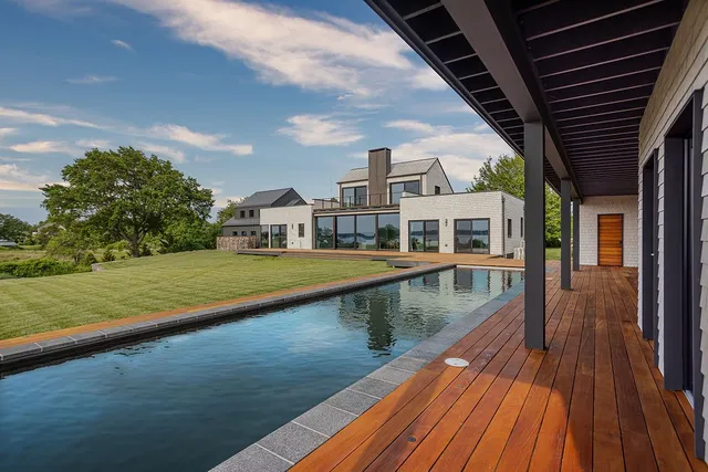 $6,995,000 | 451 Seapowet Avenue, Tiverton, RI 02878