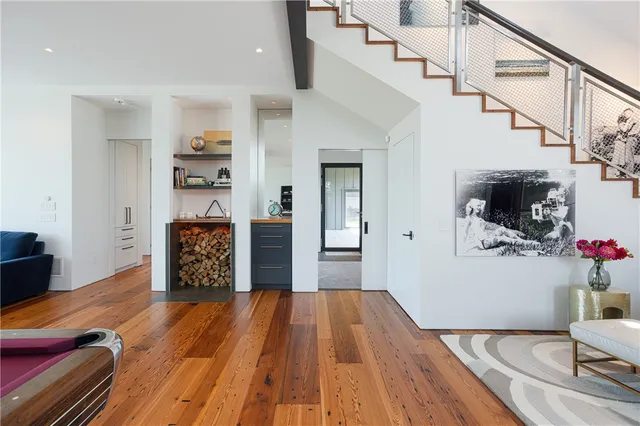 $6,995,000 | 451 Seapowet Avenue, Tiverton, RI 02878