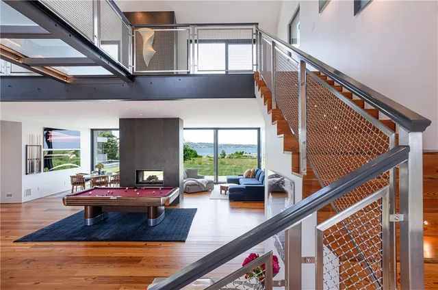 $6,995,000 | 451 Seapowet Avenue, Tiverton, RI 02878