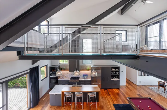 $6,995,000 | 451 Seapowet Avenue, Tiverton, RI 02878