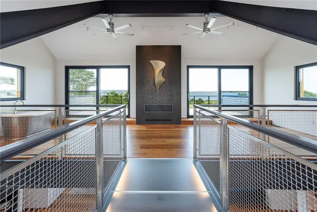 $6,995,000 | 451 Seapowet Avenue, Tiverton, RI 02878