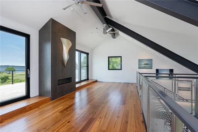 $6,995,000 | 451 Seapowet Avenue, Tiverton, RI 02878