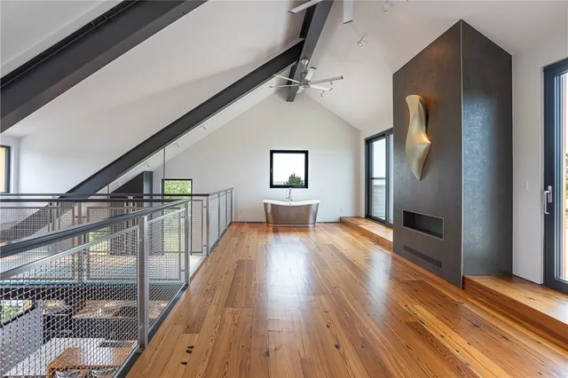 $6,995,000 | 451 Seapowet Avenue, Tiverton, RI 02878