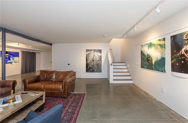 $6,995,000 | 451 Seapowet Avenue, Tiverton, RI 02878