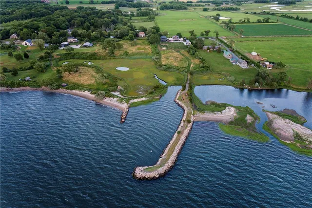 $6,995,000 | 451 Seapowet Avenue, Tiverton, RI 02878