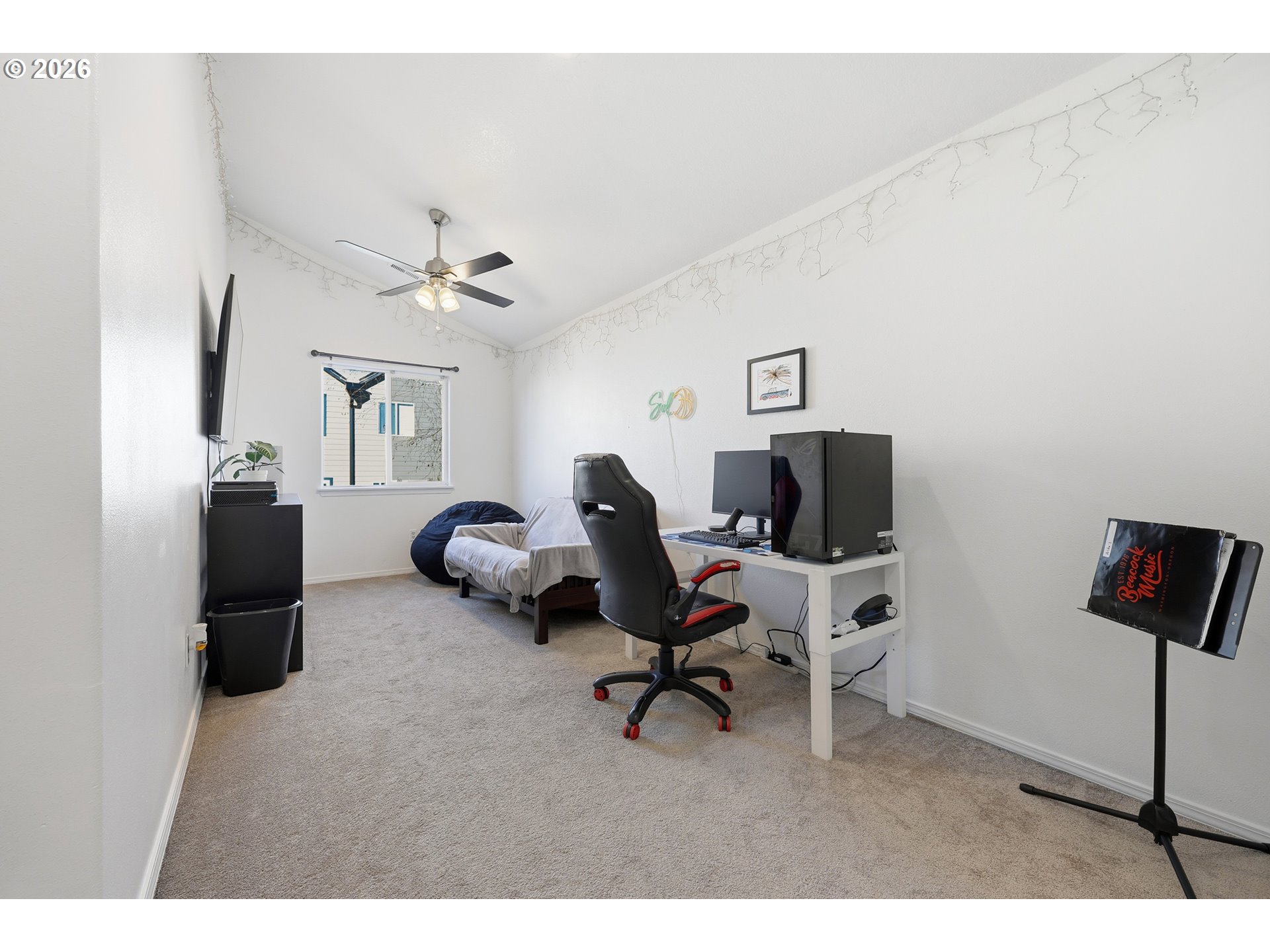 5827 Southeast 16th Loop Gresham, OR 97080 - Photo 29 of 32