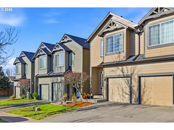 $355,000 | 5827 Southeast 16th Loop, Gresham, OR 97080