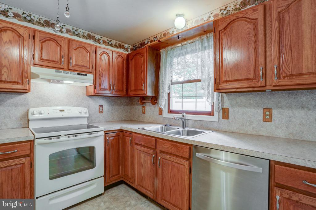4 Laurie Lane Lititz, PA 17543 - Photo 22 of 44