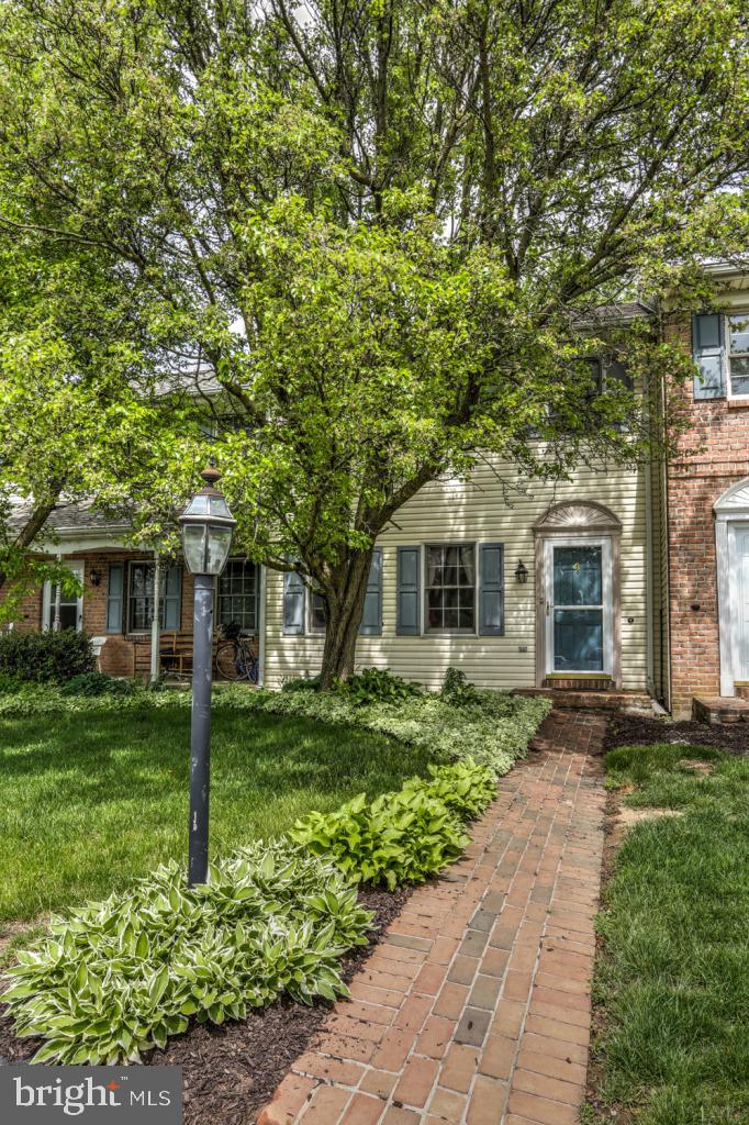 4 Laurie Lane Lititz, PA 17543 - Photo 7 of 44
