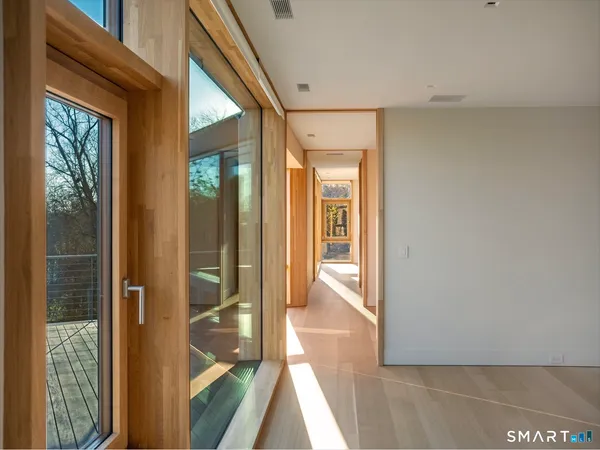 $4,250,000 | 314 Ferry Road, Old Lyme, CT 06371
