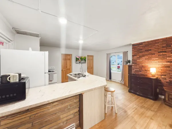 $189,900 | 2809 14th Street, Menominee, MI 49858