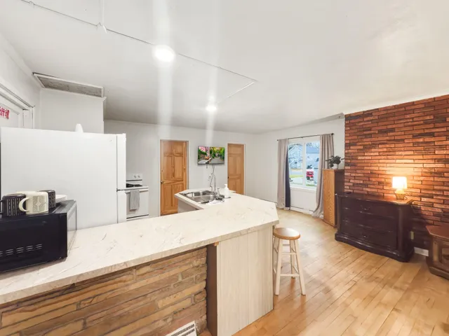 $189,900 | 2809 14th Street, Menominee, MI 49858