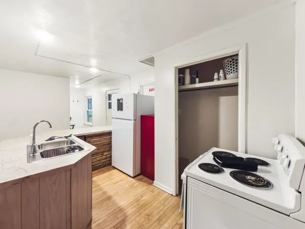 $189,900 | 2809 14th Street, Menominee, MI 49858