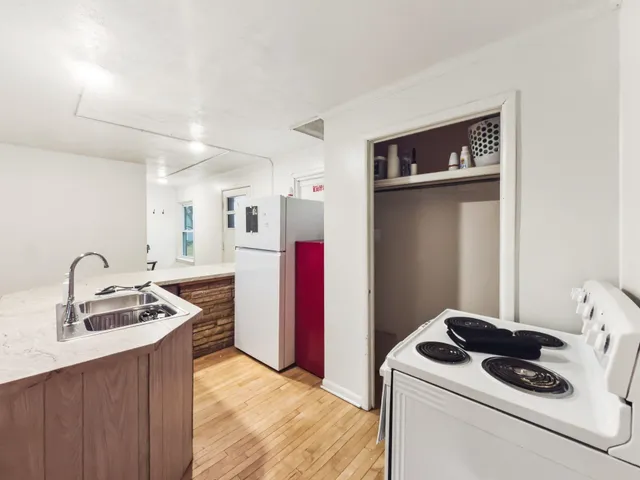 $189,900 | 2809 14th Street, Menominee, MI 49858