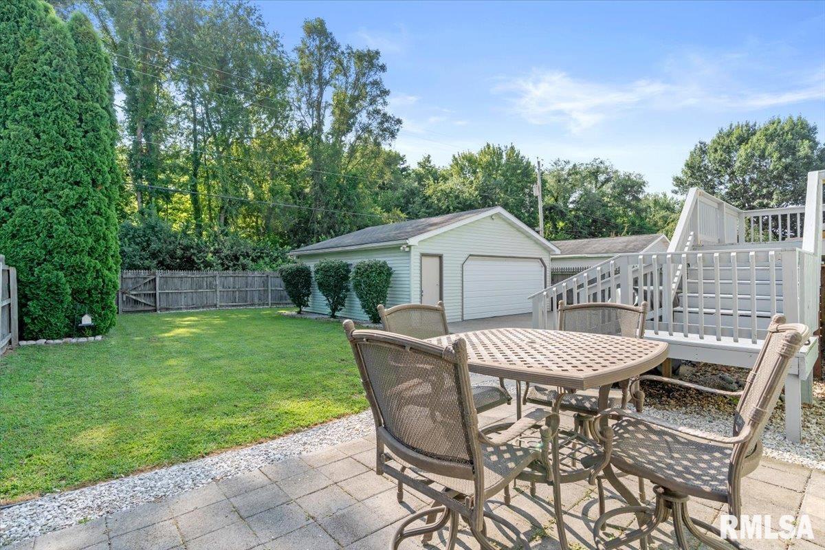 2016 Skipton Road Springfield, IL 62702 - Photo 34 of 41 Gallery Image 34