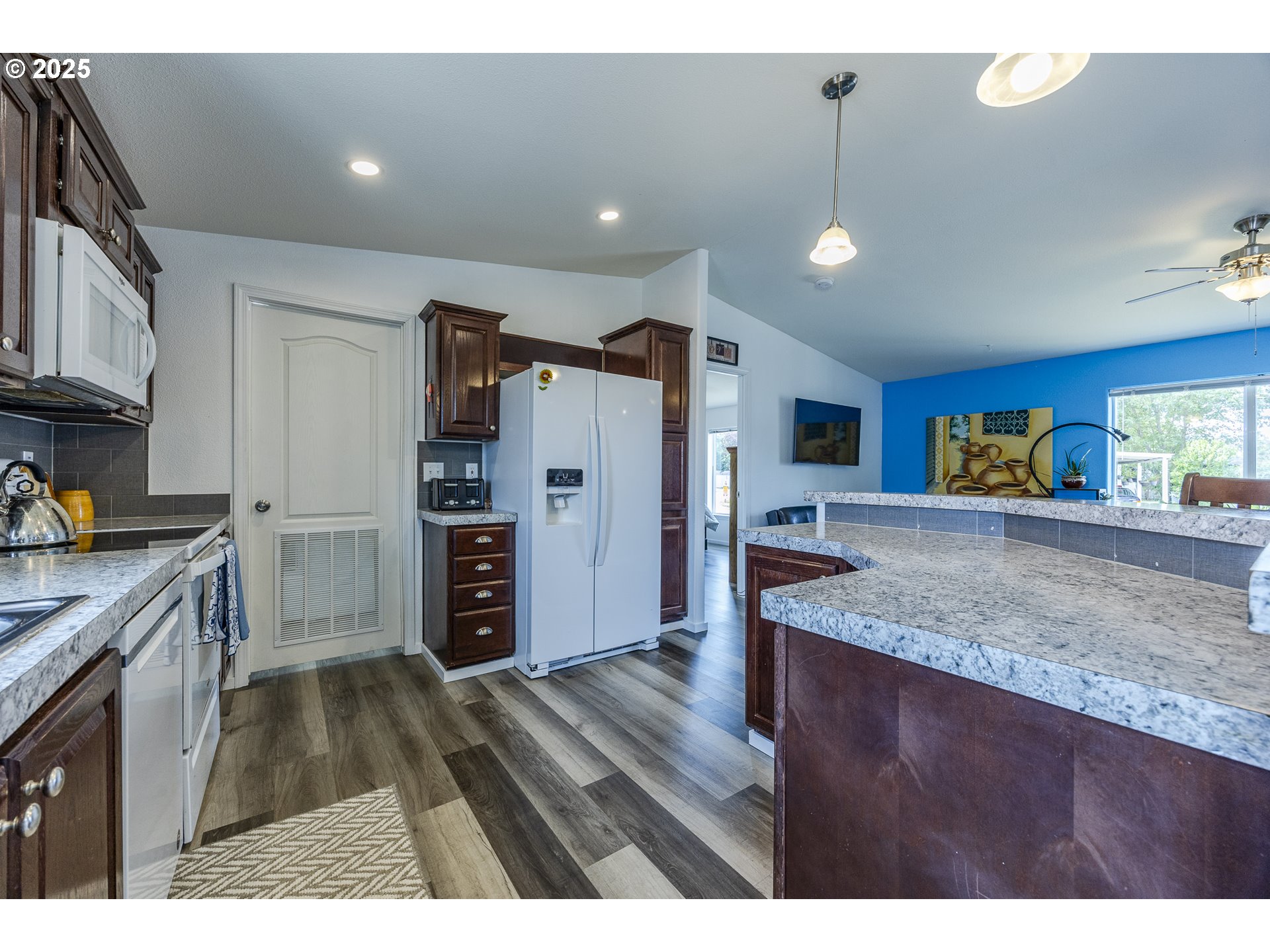 1415 South Bertelsen Road, Unit 96 Eugene, OR 97402 - Photo 15 of 30 Gallery Image 15
