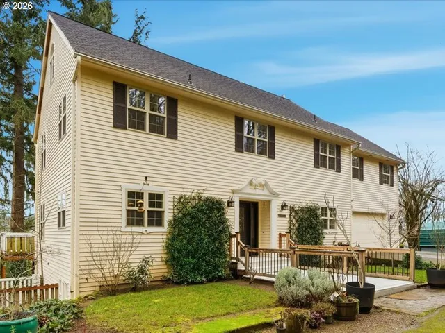 $800,000 | 511 South Center Street, Oregon City, OR 97045