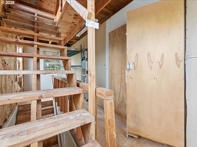 511 South Center Street Oregon City, OR 97045 - Photo 31 of 43