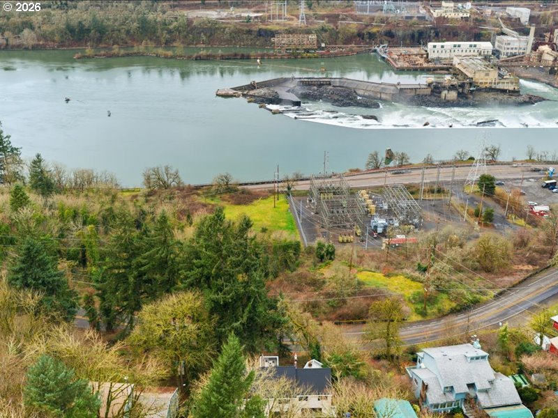 511 South Center Street Oregon City, OR 97045 - Photo 6 of 43