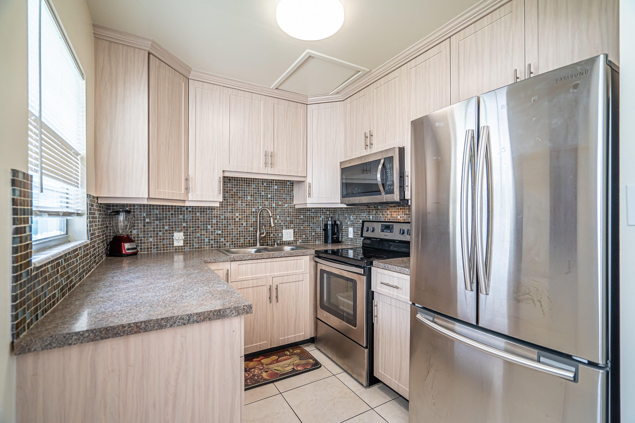 543 Mansfield M, Unit 543 Boca Raton, FL 33434 - Photo 3 of 43 DSC03381