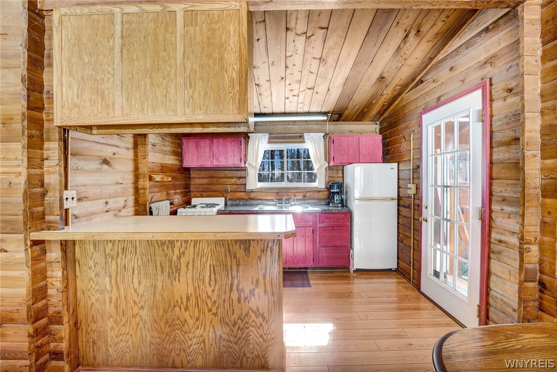 13357 Ward Road Holland, NY 14080 - Photo 11 of 37